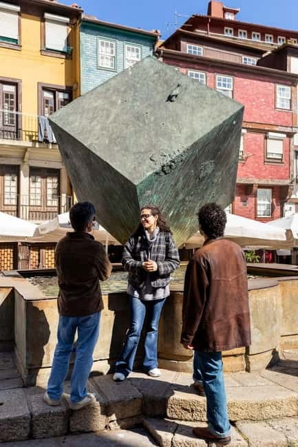 Discover Porto's Historical Roots Walking Tour - Frequently Asked Questions