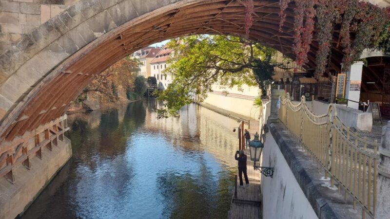 Discover Prague Private Tour - 3 hours - Practical Details: Logistics and Accessibility