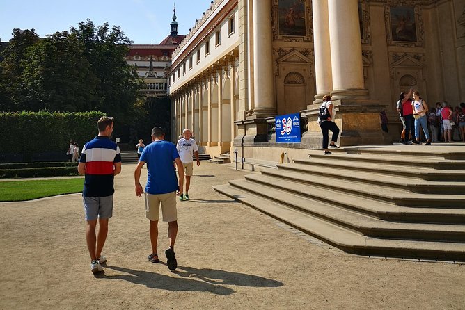 Discover Prague Private Tour - 3 hours - Visiting the Symbolic St. Vitus Cathedral