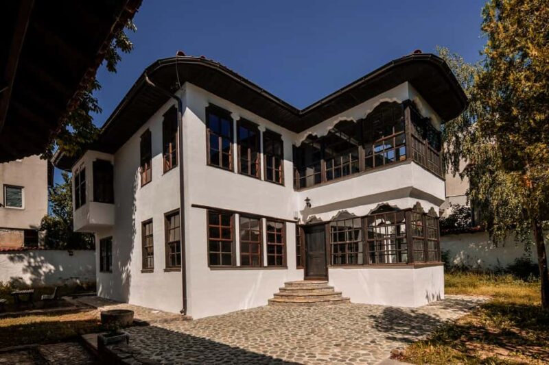 Discover Prishtina: A Half-Day Tour of Kosovos Capital - Practicalities and Tips for the Tour