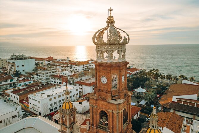 Discover Puerto Vallarta: Audio Walking Self-Guided Tour - Exploring the Artistic and Coastal Neighborhoods