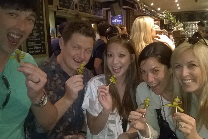 Discover San Sebastiáns Best Pintxos on a Unique Culinary Tour - The Guide’s Expertise and Local Insights