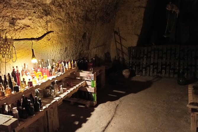 Discover Sassari and a secret cellar - Practical Details: Meeting Points and Timing