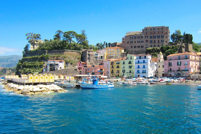 Discover Sorrento: 2-Hour Private Walking Tour - Discovering the Sedile Dominova