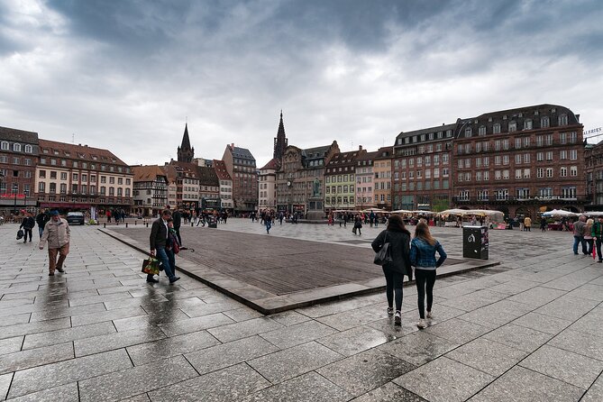 Discover Strasbourgs most Photogenic Spots with a Local - Architectural Highlights: Palais Rohan and Strasbourg Cathedral