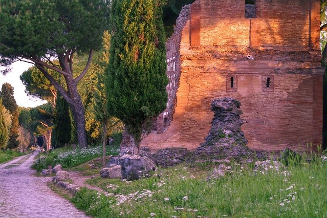 Discover The Ancient Appian Way in confort: a golf cart adventure - Practical Details: Meeting Points, Group Size, and Booking