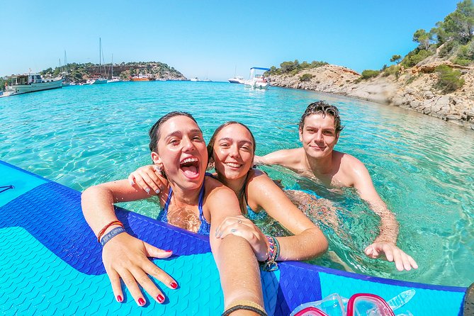 Discover the best corners of the island in paddle surf - Paddle Surfing in Ibiza’s Coastal Waters