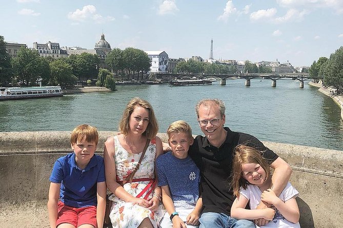 Discover The Best Of Paris In 3 Hours - Coffee Shops and Hidden Stories of Napoleon III