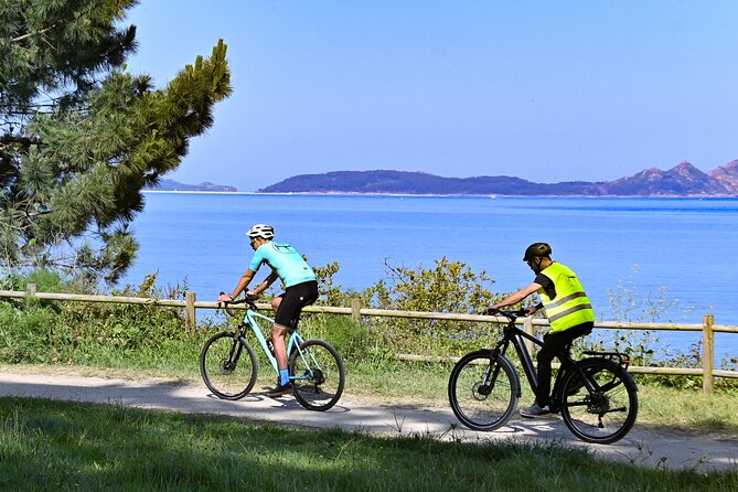 Discover the culture and coast of Vigo by electric bike - Highlights of the Cíes Islands and Coastal Panorama