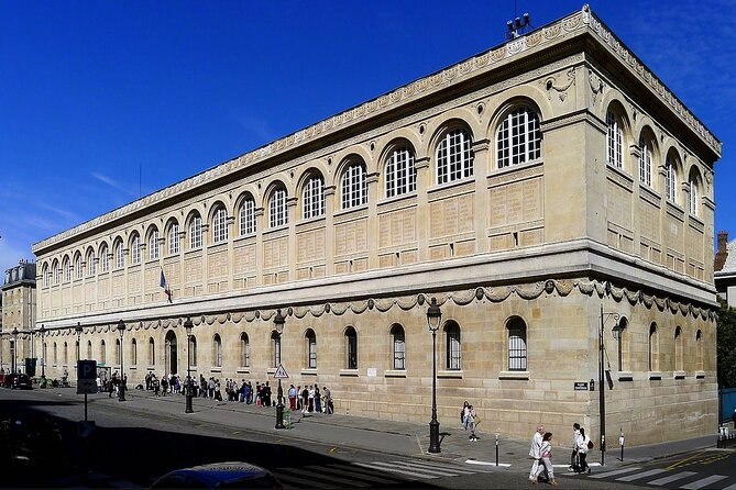 Discover the Latin quarter - Logistics: Meeting Point and End Location