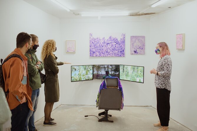 Discover the local art scene with ArtCrawl - Key Points