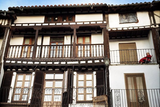 Discover the unique wine and villages of the Sierra de Salamanca - Why This Tour Excels: Highlights from Reviews