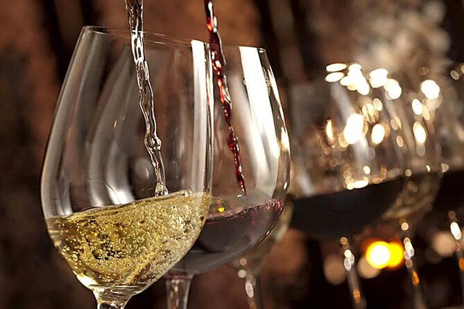 Discover the volcanic tuff caves and taste excellent Lucanian wines - Key Points