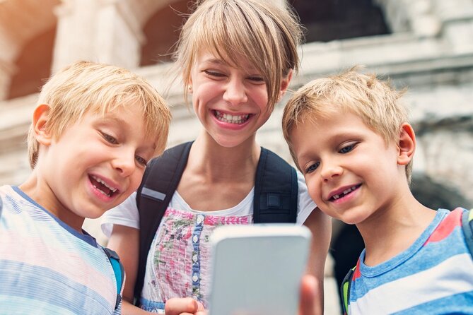 Discover Toulouse while playing! Escape game - The alchemist - Limitations and Reviewer Feedback