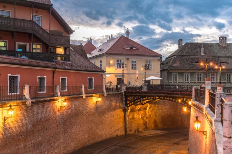 Discover Transylvania: Peles, Bran, Sighisoara in 2 days - Night in Sighisoara: The Medieval Fortress