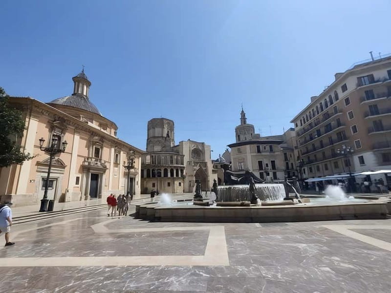 Discover Valencia yourself with a Playful walking tour! - Frequently Asked Questions