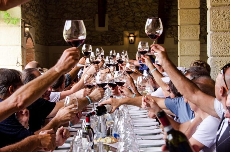 Discover Valpolicella - Fumanelli Wine Tasting - Visiting the Tufa Cellars from the 1500s