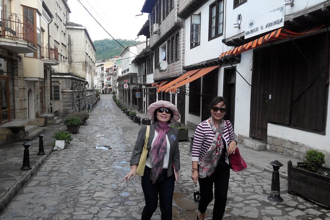 Discover Veliko Tarnovo at Your Pace: Private or Self-guided tour - Mini Bulgaria Park and Patriarchal Cathedral: Family-Friendly and Religious Sights