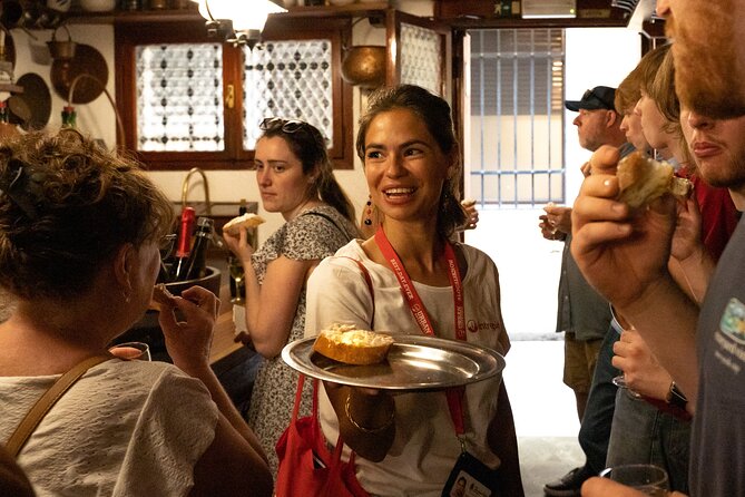 Discover Venice Like a Local: Small Group Cicchetti & Wine Tour - Crossing the Grand Canal with a Traditional Traghetto Gondola