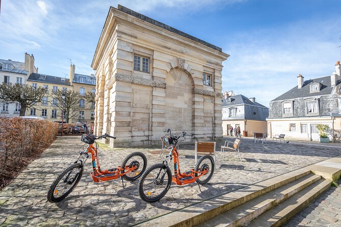Discover Versailles on electric 2-wheelers (Yes to PRM) - Key Points