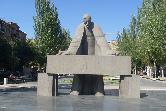Discover Yerevan: Self-Guided Audio Walking Tour - The Modern Art Scene at the Museum of Yerevan