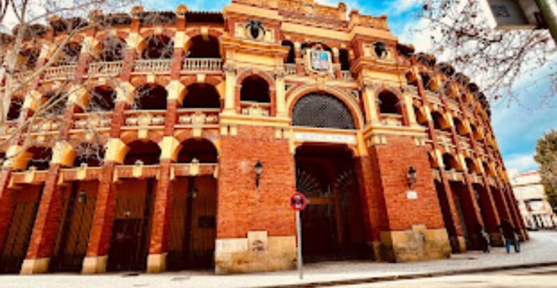 Discover Zaragoza: Complete tour + wine and tapas - Wine and Tapas in El Tubo: A Culinary Finale