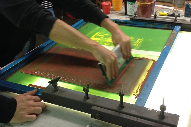 Discovering artistic screen printing - What makes this workshop stand out in Venice