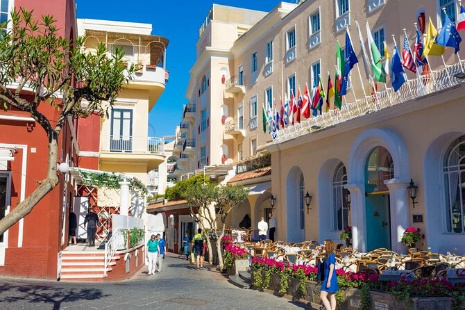 Discovering Capri in one day - Walking Through Capri’s Famous Square and Gardens