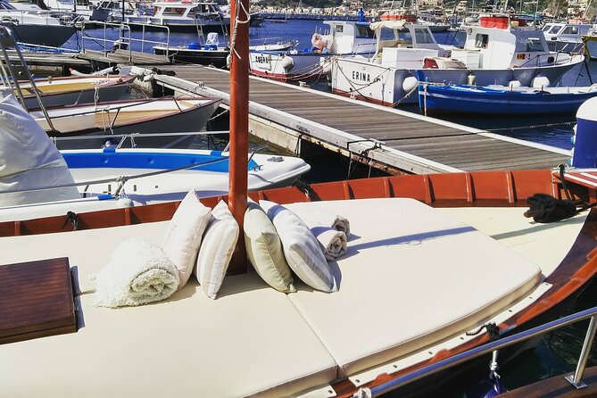 Discovering Lipari by boat (Private tour) - Cost, Inclusions, and Additional Costs