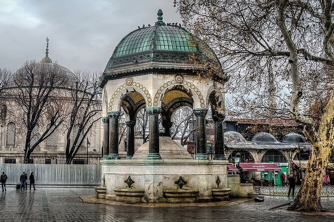 Discovering the Old City/ Full Day Tour/ Lunch&Tickets included - Topkapi Palace: Ottoman Opulence and Hidden Stories