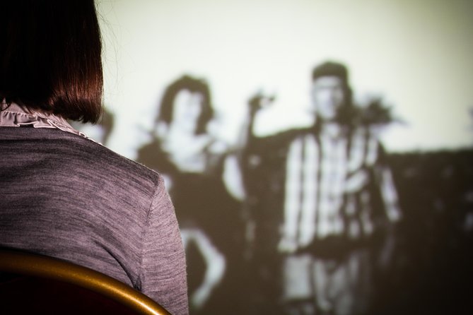 Discovery tour (2 tastings) - The Experience: Friendly, Informative, and Value-Focused