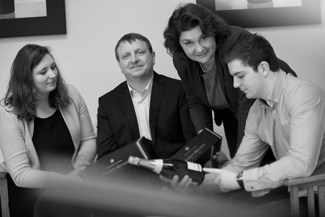 Discovery tour (2 tastings) - Accessibility and Practical Details