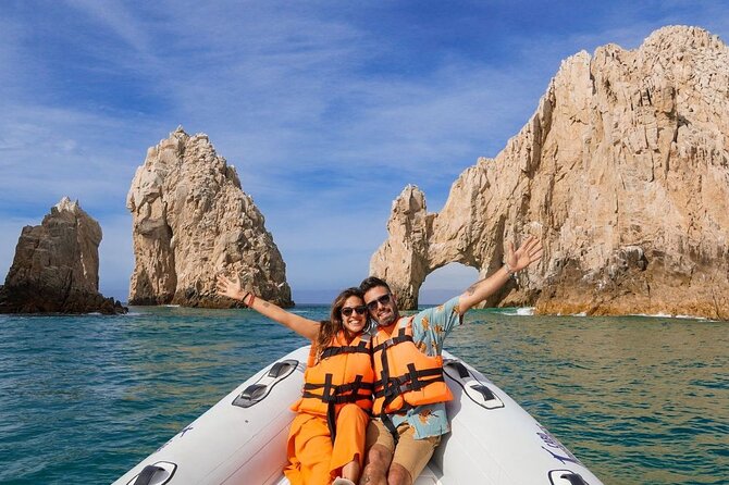 Discovery Tour of Cabo Arch and City Tour - Explore the Iconic Cabo Arch and the Marvel of Inflatable Boat Rides