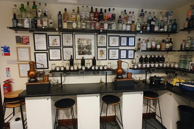 Distill a bottle of gin on mini copper stills - Bottling, Labeling, and Sealing Your Gin
