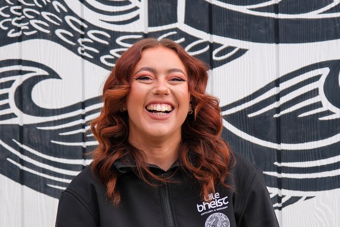 Distillery and Brewery Tour in Inverness Scotland - The Guide: Knowledge and Storytelling