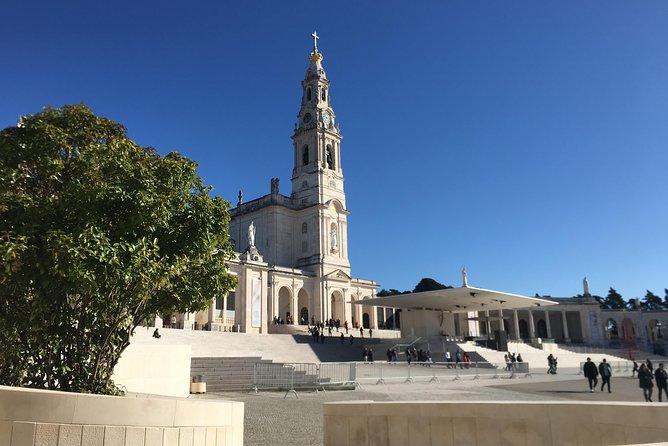 Divine Fátima Full Day Private Tour from Lisbon - Attending Mass at the Sanctuary (May to October)