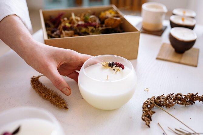 DIY Candle Making Class at a Local Brewery in Dallas - The Crafting Process: From Selection to Scent