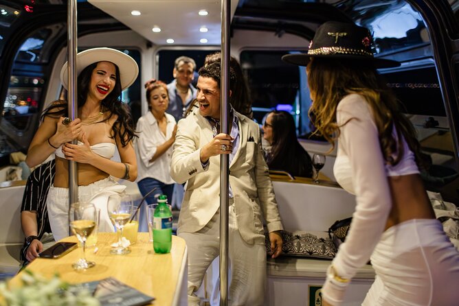 DJ Party on a Luxury Boat With Open Bar & Snacks - Sunset/Night - The Meeting Point and Logistics