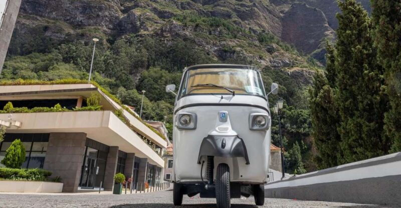 Do Funchal - Nun's Valley Tuk Tuk Tour (2h30) - Visit the Iconic Pico dos Barcelos Viewpoint