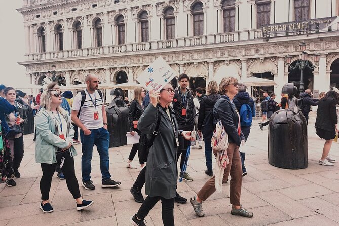 Doge Palace and Saint Mark's Basilica Guided Tour Fast Entry - Passing by the Bridge of Sighs and Its Stories