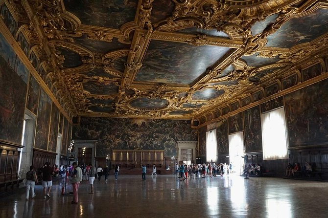 Doge's Palace Guided Tour - The Pace and Group Size of the Tour