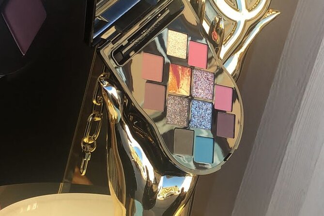 Dolce and Gabbana Rome with personal shopper and make-up artist - Discover the Glamour of Rome’s Dolce & Gabbana Boutique with an Exclusive Personal Styling Experience