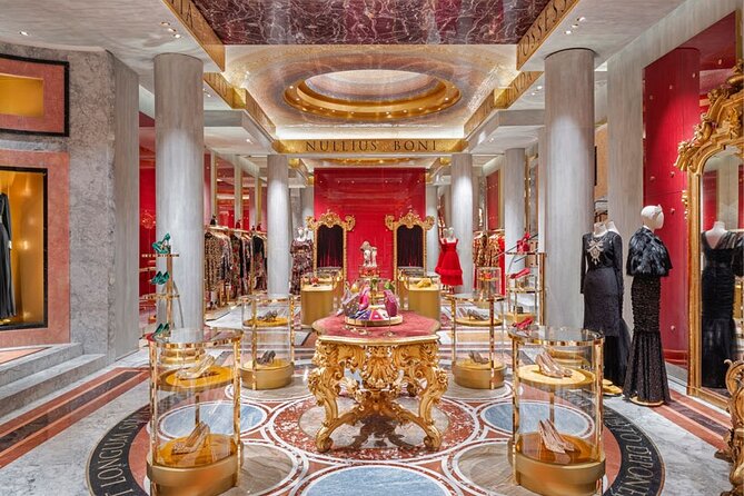 Dolce and Gabbana Rome with personal shopper and make-up artist - The Role of the Personal Shopper and Image Consultant