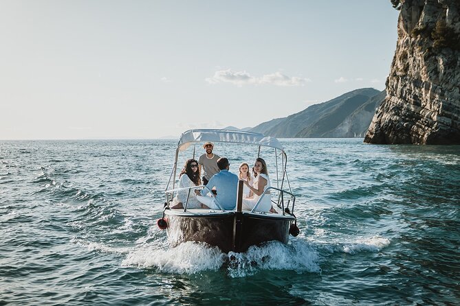 Dolce vita in Gulf of poets - Key Points