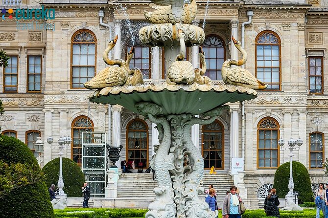 Dolmabahçe Palace Fast Entry QR Code Ticket & Audio Guide - Key Points