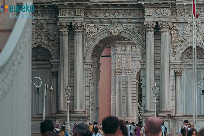 Dolmabahçe Palace Fast Entry QR Code Ticket & Audio Guide - Dolmabahçe Palaces Prime Location and Easy Access