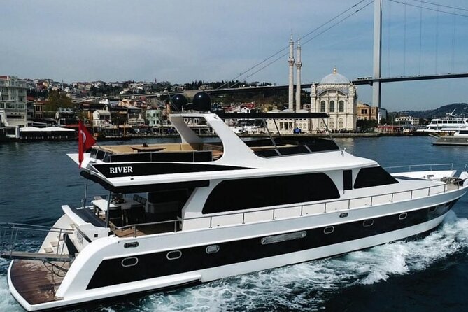 Dolmabahçe Palace Tour & Sunset Cruise on Luxury Yacht - Exploring Dolmabahçe Palaces Architectural Wonders