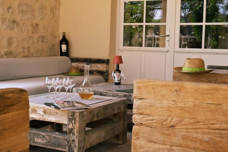 Domaine des Perchés: "Les Secrets des Perchés" tour - How the Tour Combines Art, Nature, and Winemaking