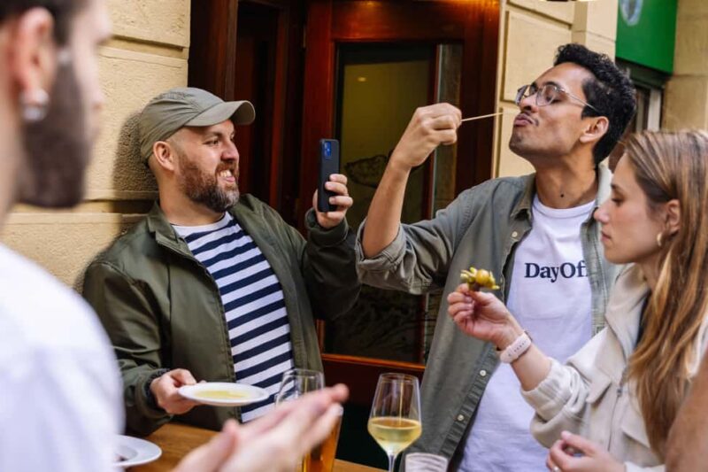 Donosti Pintxo Tour with Chef, Podcaster & Researcher - Personalized and Flexible Experience for All Dietary Needs