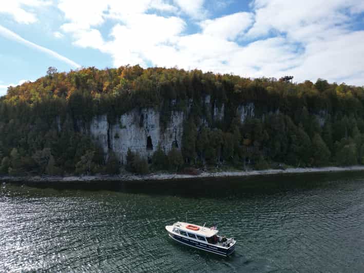 Door County: Peninsula Park Caves & Ephraim North Cruise - Discover the Shoreline of Peninsula State Park with a 1.5-Hour Boat Tour